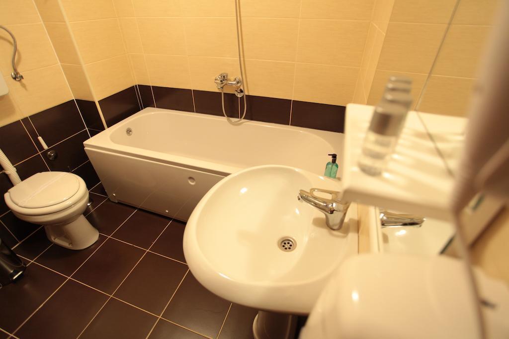 Hostel Royal Obrenovac  Zimmer foto