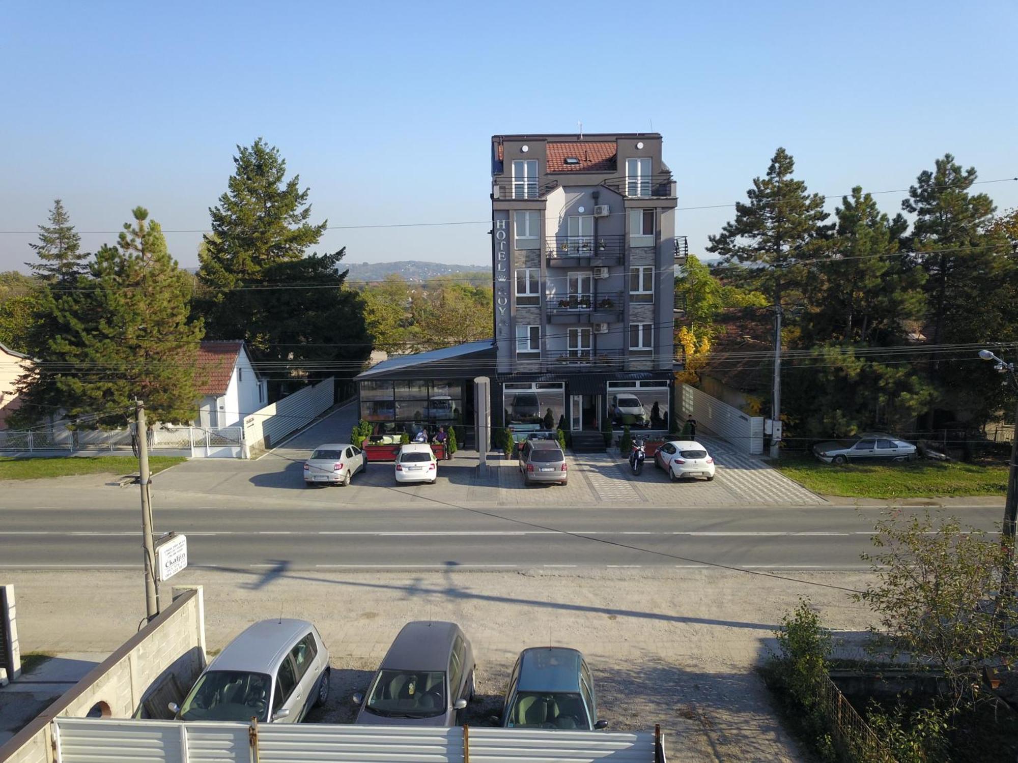 Hostel Royal Obrenovac  Exterior foto